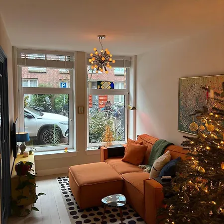 Stylish & Colorful With Large Garden! Appartement *